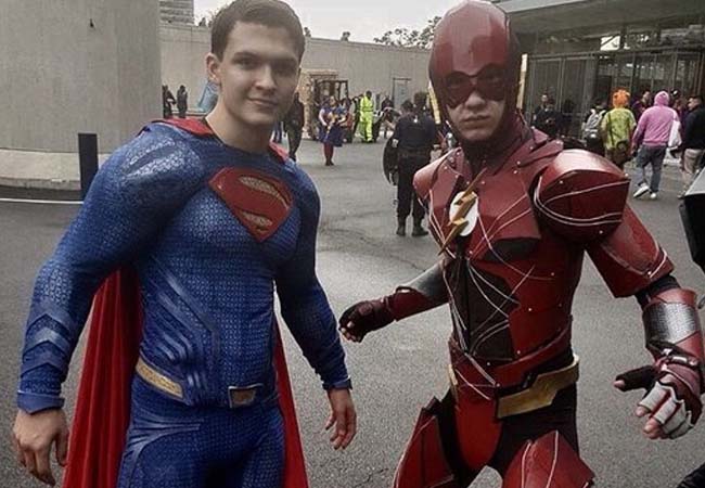 Classic Flash Cosplay Costume - The Flash Season 4 Barry Allen Red Suit