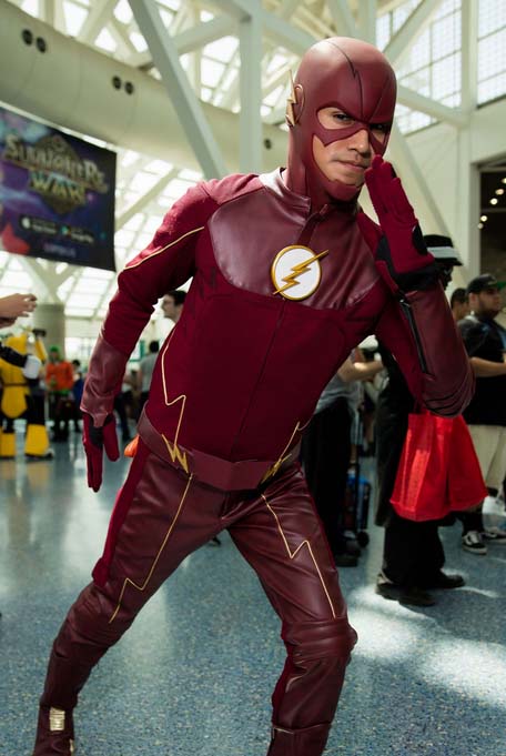 the flash classic red suit